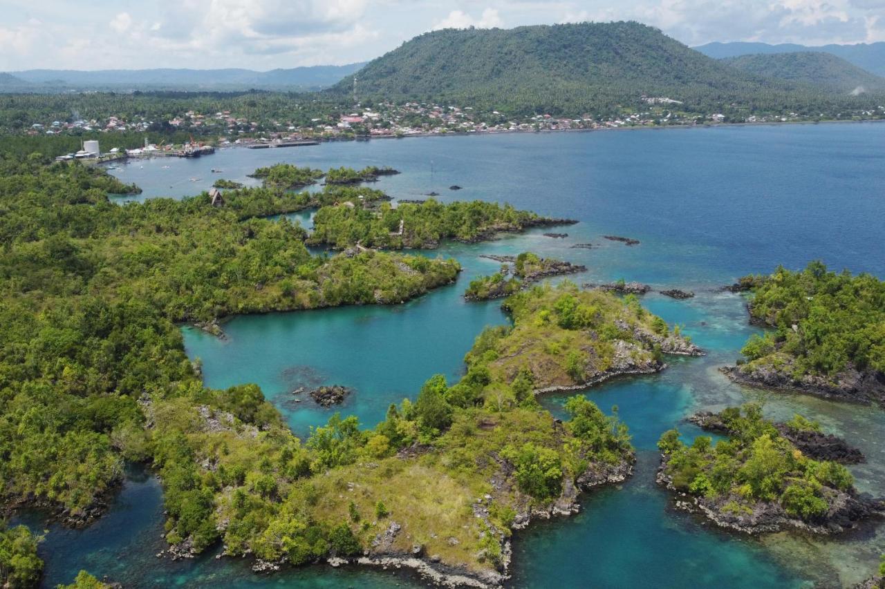 Metita Beach & Dive Resort Daruba Exterior foto