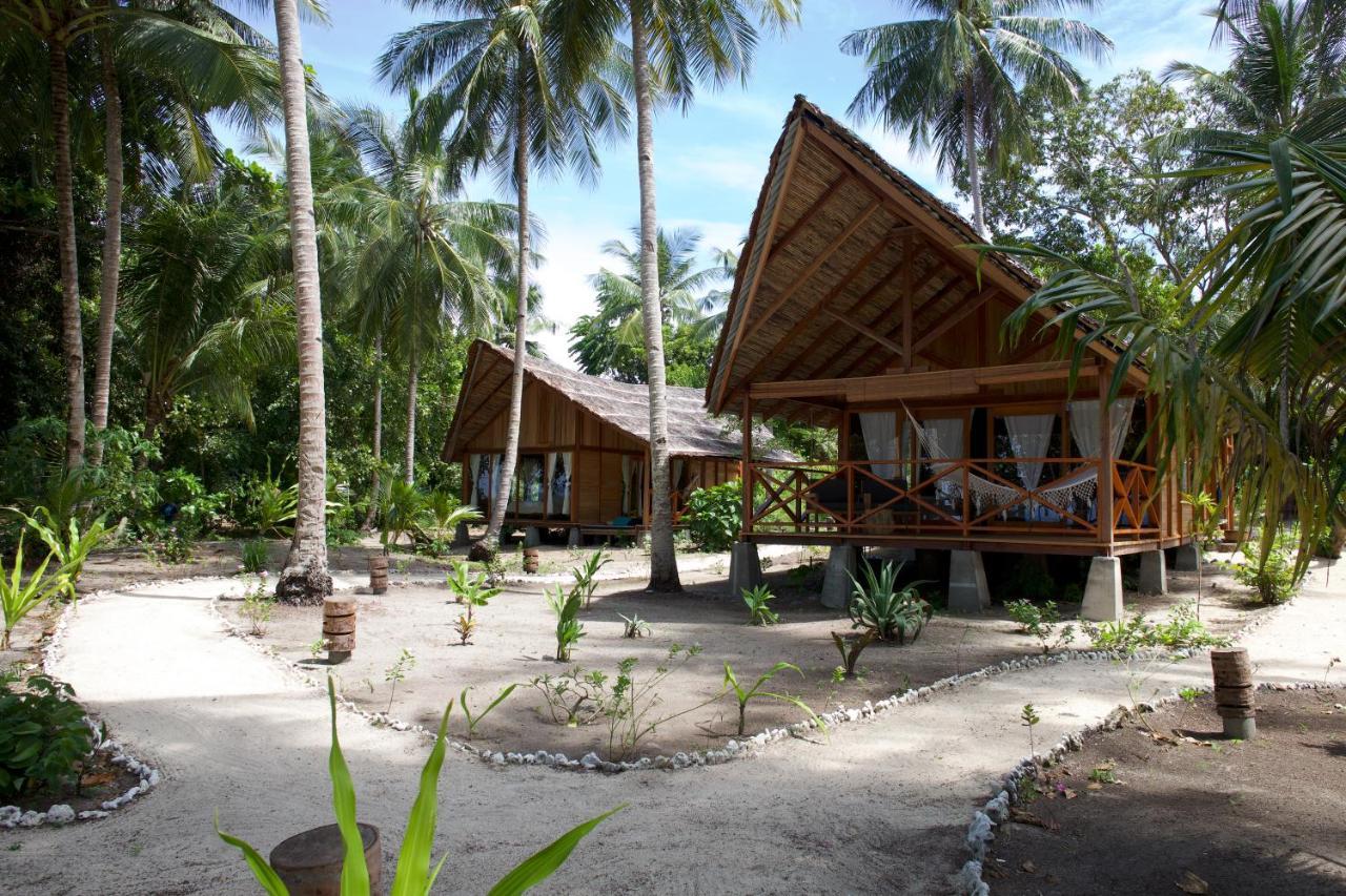 Metita Beach & Dive Resort Daruba Exterior foto