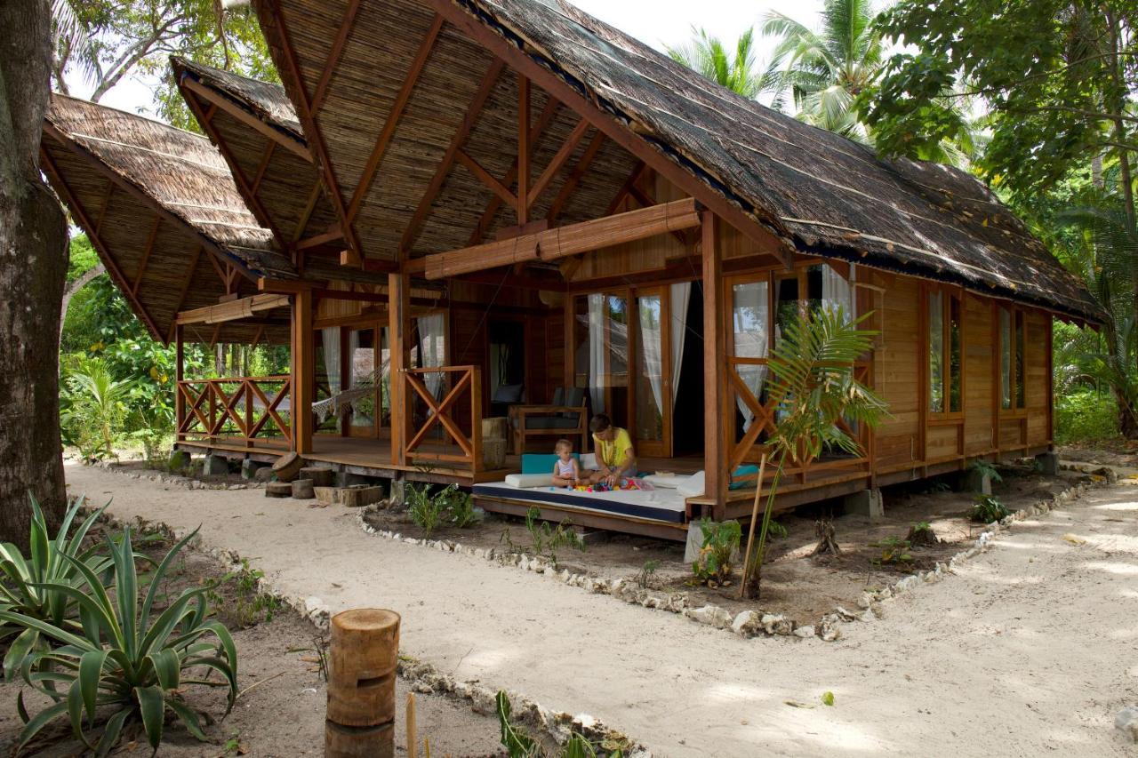 Metita Beach & Dive Resort Daruba Exterior foto