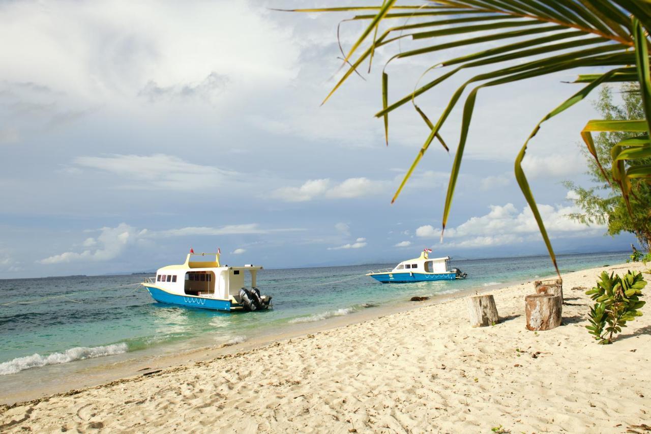 Metita Beach & Dive Resort Daruba Exterior foto