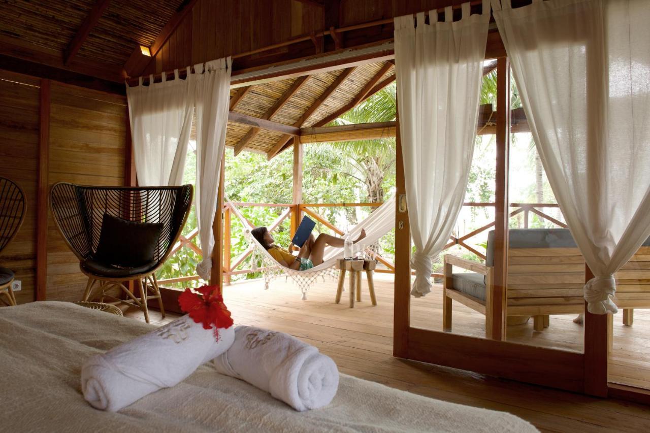 Metita Beach & Dive Resort Daruba Exterior foto